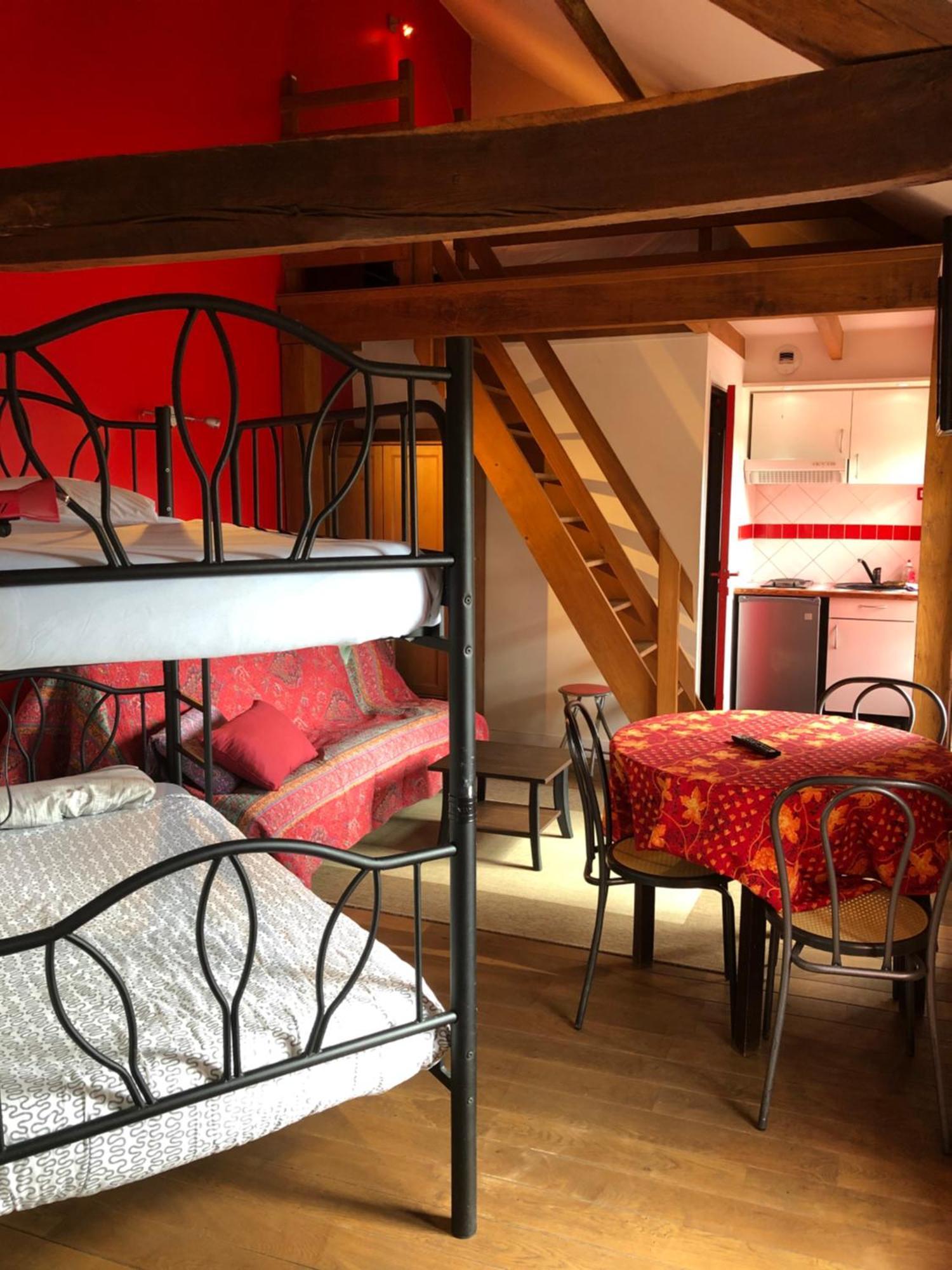 Appartements Et Chambres Le Vaumurier De Saint Lambert Eksteriør bilde